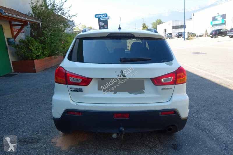 Samochód dostawczy Mitsubishi 1,8 DI-D 150