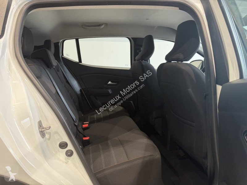 عربة نفعية Dacia (3) Stepway Confort TCe 90