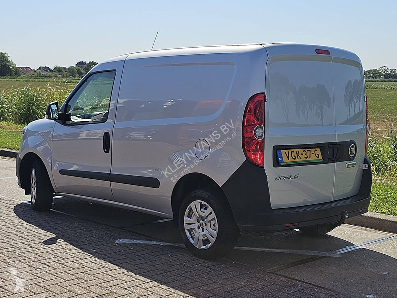 Furgoneta Fiat Cargo 1.6 Doblò