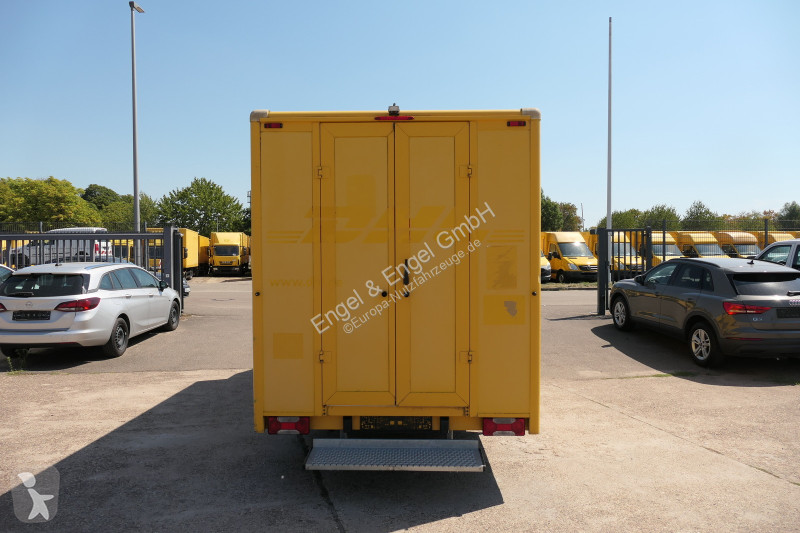 Véhicule utilitaire Iveco Daily 35 S11 C30C...