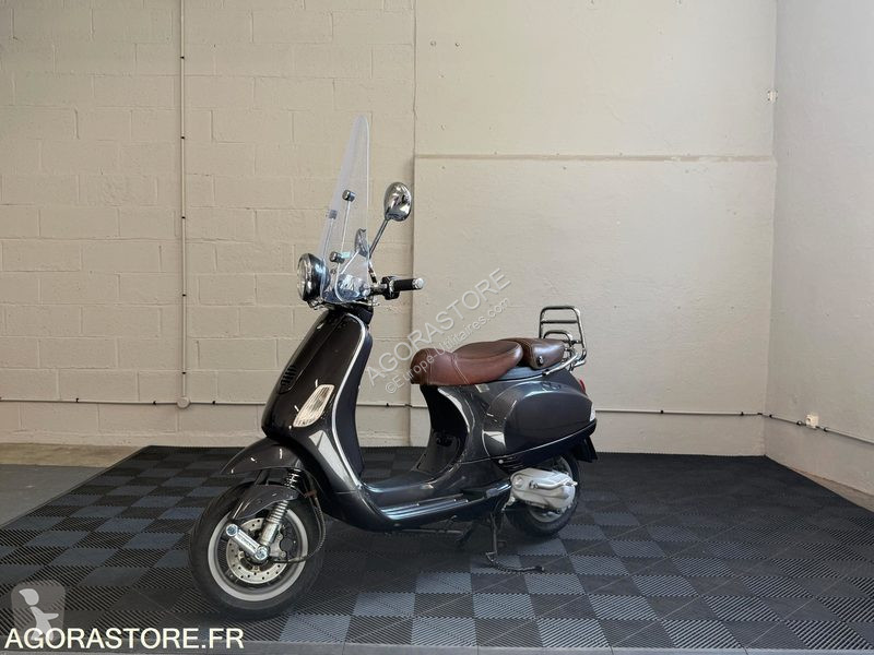 Furgoneta Piaggio LX/LXV 50