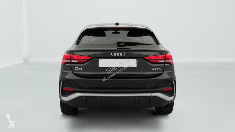 Audi Q3 Transporter