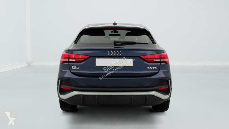 Audi Q3 Transporter