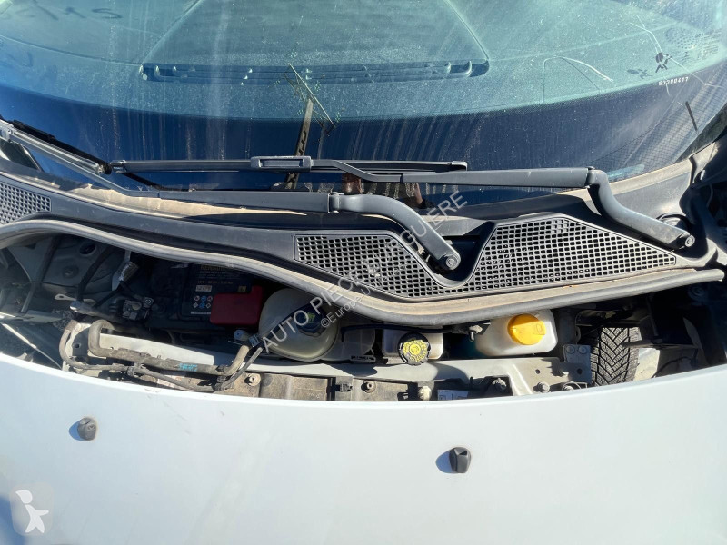 عربة نفعية Renault III 1.0i SCe 70 / HD162