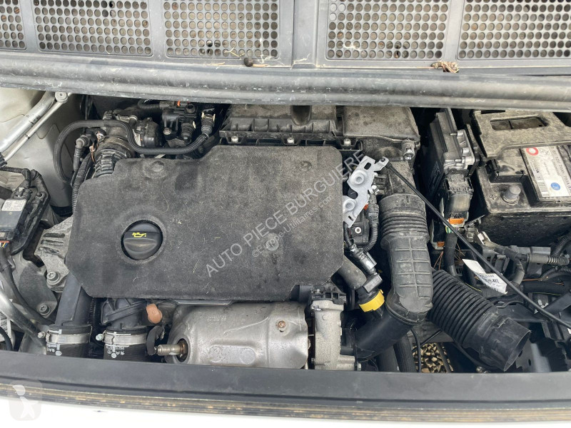 Veicolo commerciale Peugeot Traveller 1.5 HDI...