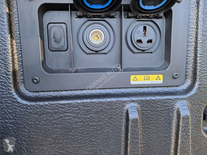 عربة نفعية Ford 2.0 ECOBLUE 210 RAPTOR BVA10