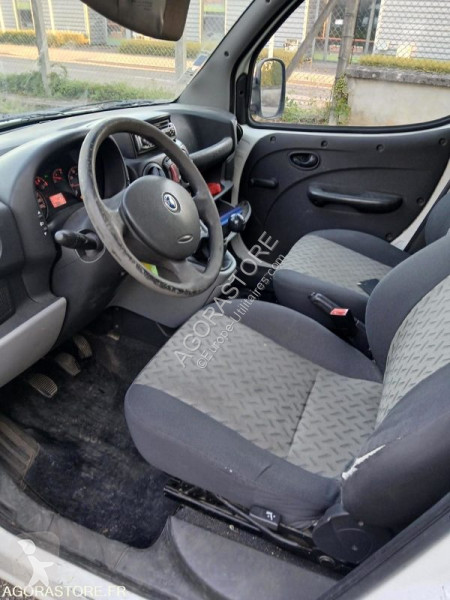 Furgoneta Fiat DOBLO