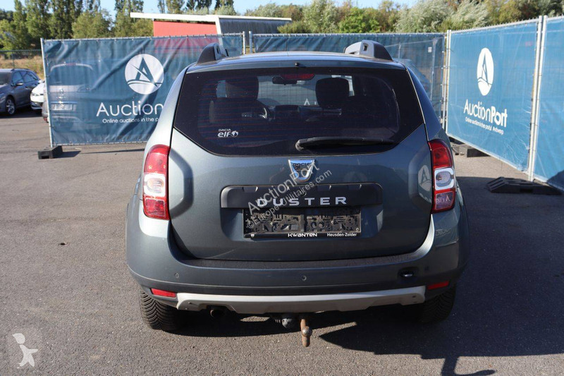 عربة نفعية Dacia