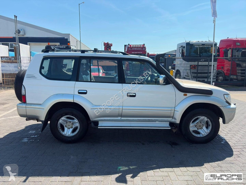 Furgoneta Toyota 4x4 - Benzine/Petrol - Automatic