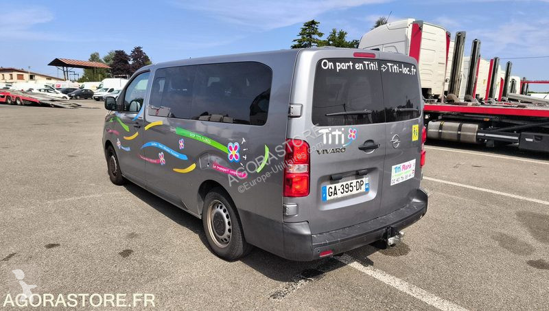 Véhicule utilitaire Opel ZAFIRA