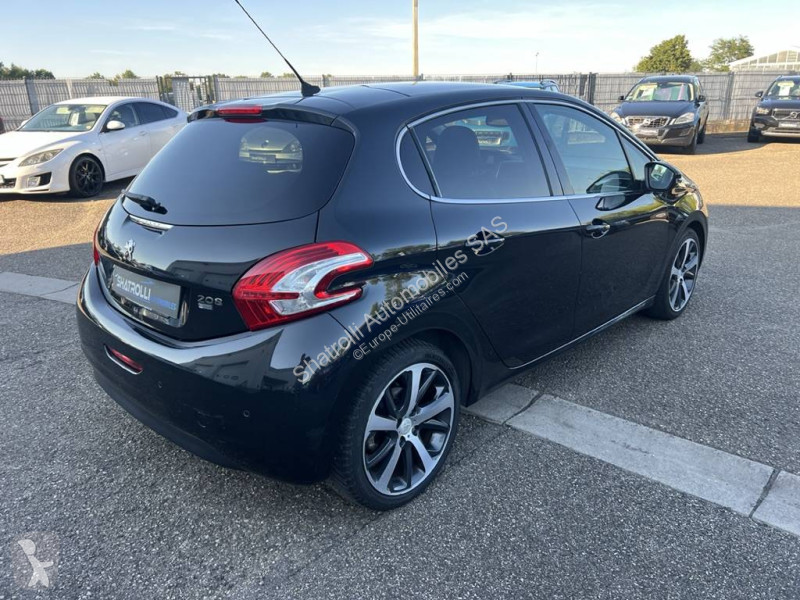 Peugeot 1.6 e-HDi 92ch 5cv Féline 1erMain 5Port...