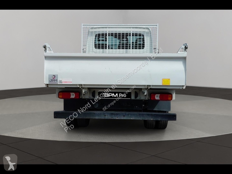 Véhicule utilitaire Iveco CCb 35C16H...
