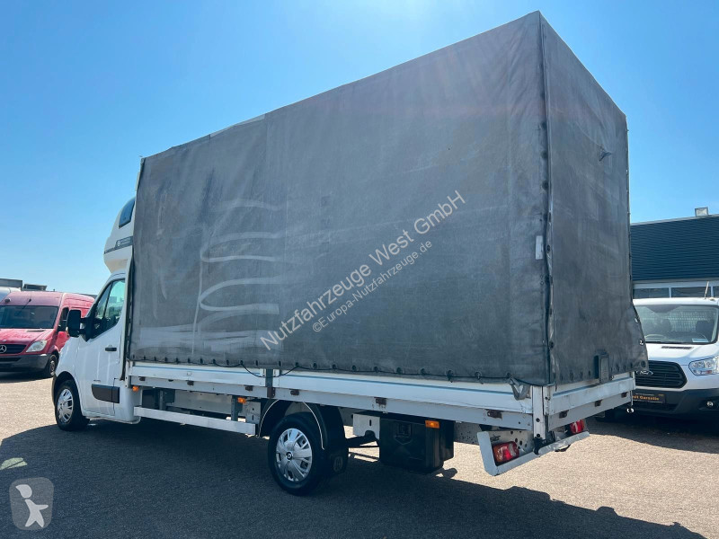 عربة نفعية Renault XXL Maxi...