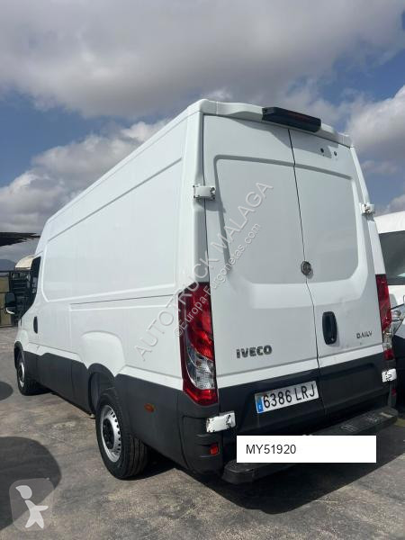 Furgoneta Iveco 35-140