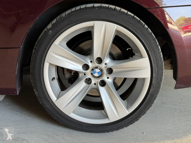 Samochód dostawczy BMW SERIE 3 320i Coupé Luxe...