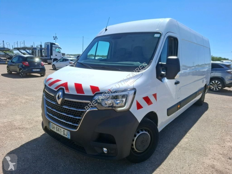 عربة نفعية Renault MASTER III FG ATELIER 220V...