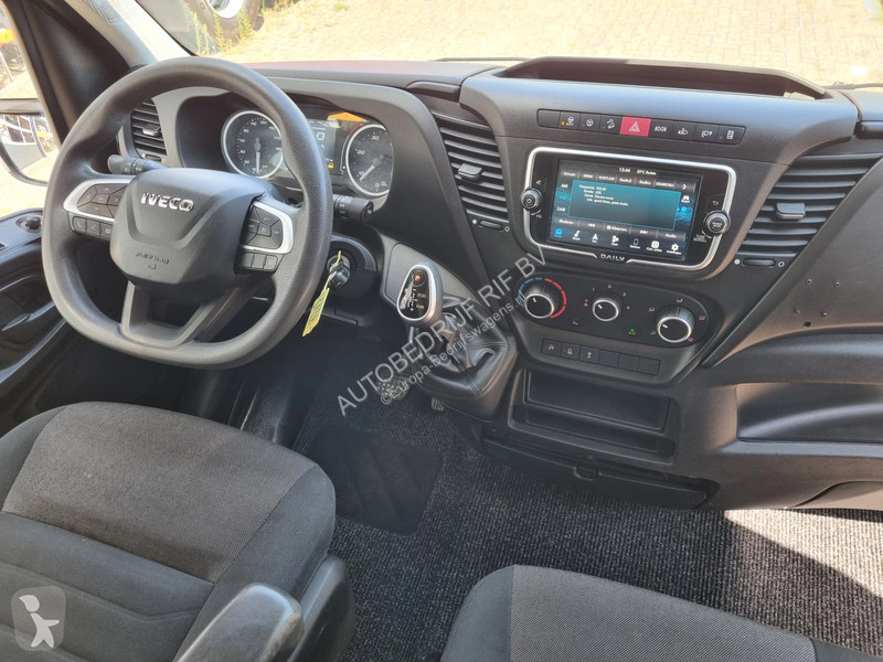 Furgoneta Iveco 35C18 3.0D 180PK L4H2 N1...