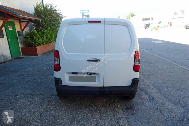 Véhicule utilitaire Peugeot PARTNER 1,5 HDI 100