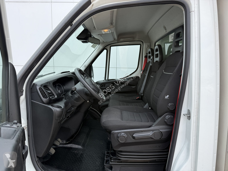 Autoutilitară Iveco 35C16 3.0 160PK Laadklep...