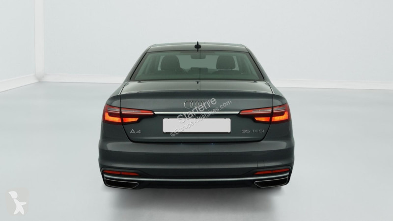 Véhicule utilitaire Audi