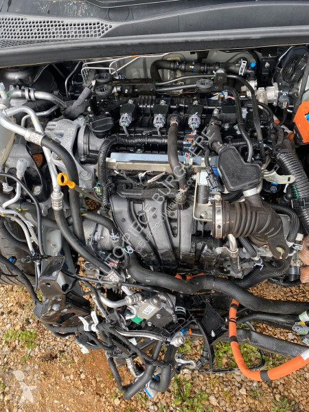 Renault 1.6 e-Tech 145 Techno / HA451 van