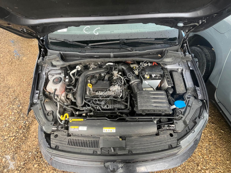 Volkswagen VI 1.0 TSi 95 / GP533 van