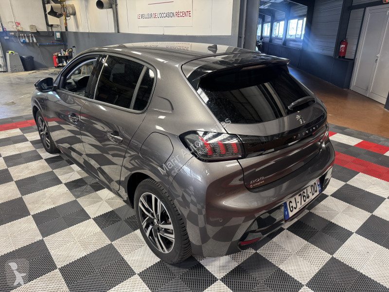 Véhicule utilitaire Peugeot 208