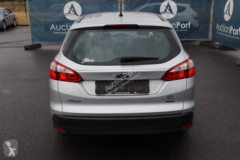 Véhicule utilitaire Ford