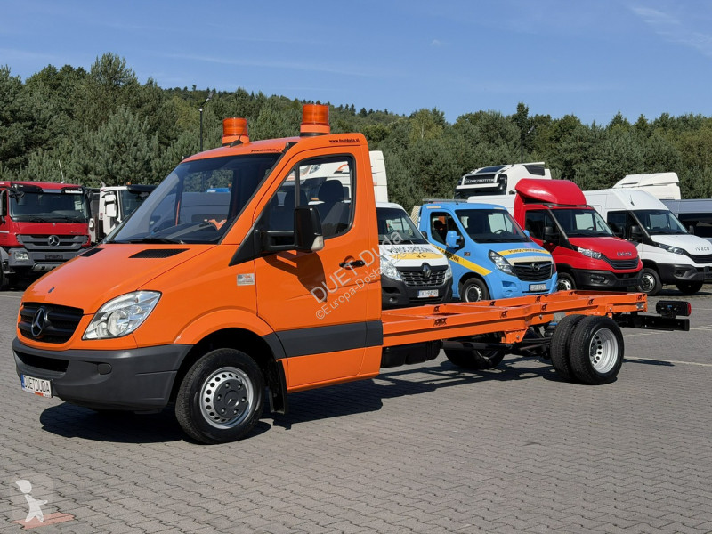 Véhicule utilitaire Mercedes