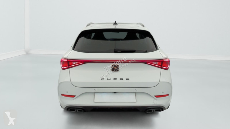 Véhicule utilitaire Cupra  LEON Sportstourer