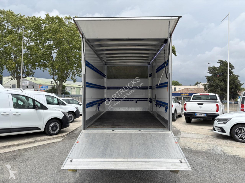Véhicule utilitaire Renault MASTER F3500 L3 2.3...