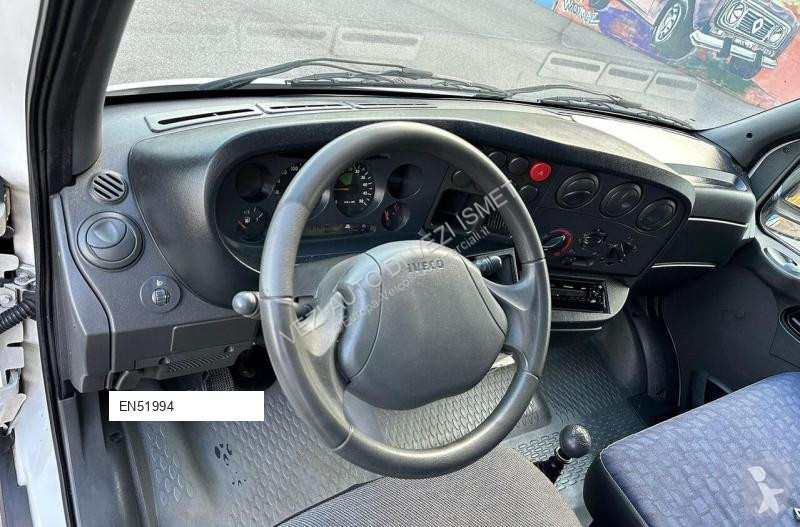 Véhicule utilitaire Iveco 35c17 cc 3.0