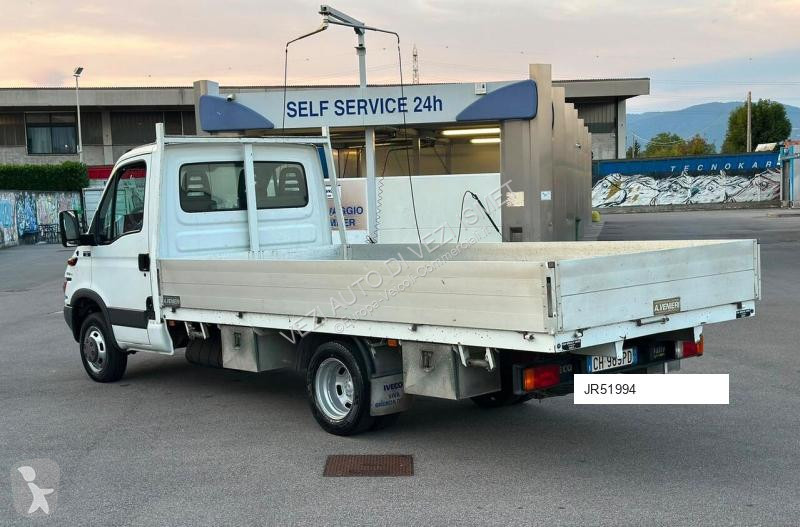 Véhicule utilitaire Iveco DAILY 35C12