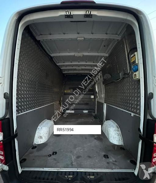 Bedrijfswagen Mercedes