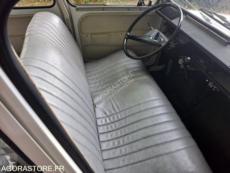 Véhicule utilitaire Citroën DYANE