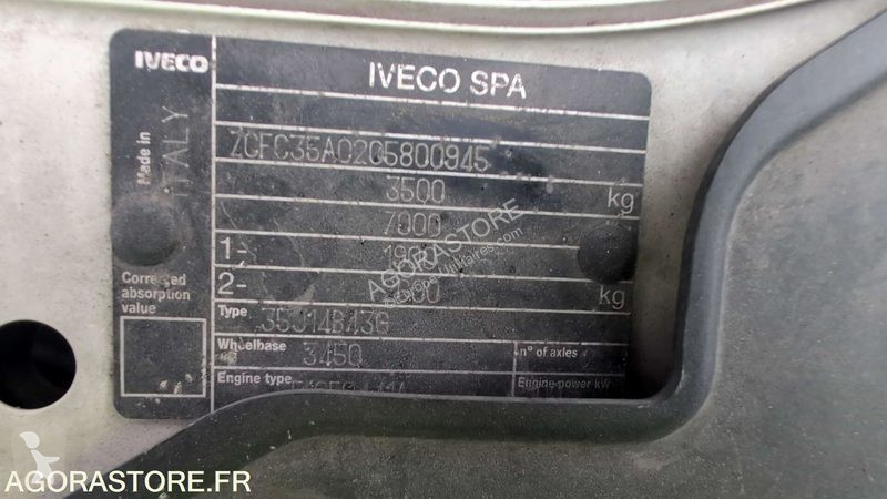Véhicule utilitaire Iveco 35C14G