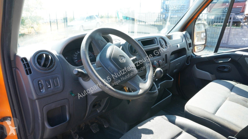 Véhicule utilitaire Renault III dCi 125...
