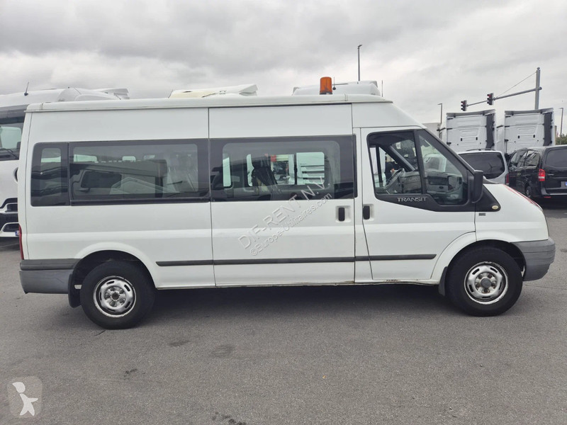 Véhicule utilitaire Ford 2.2