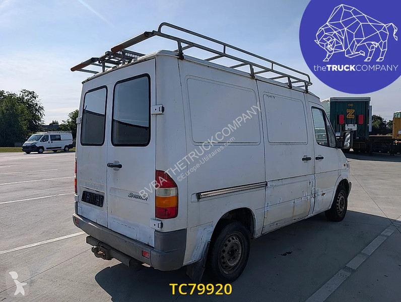 Véhicule utilitaire Mercedes  -