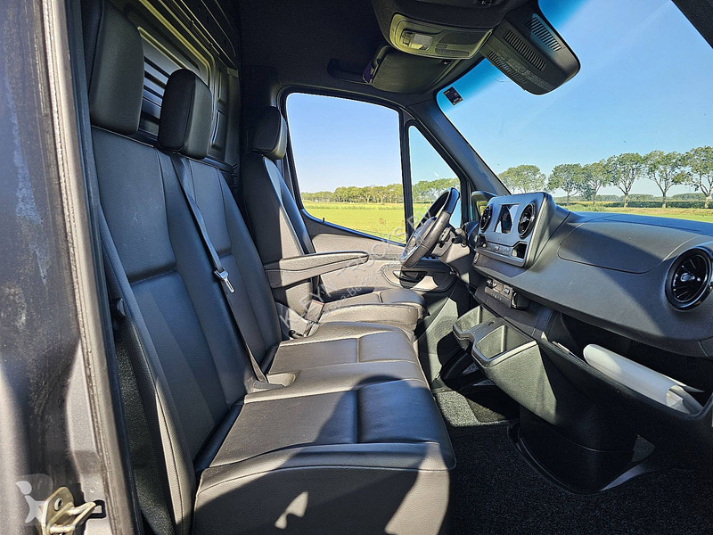 Véhicule utilitaire Mercedes 317 ac automaat EURO6