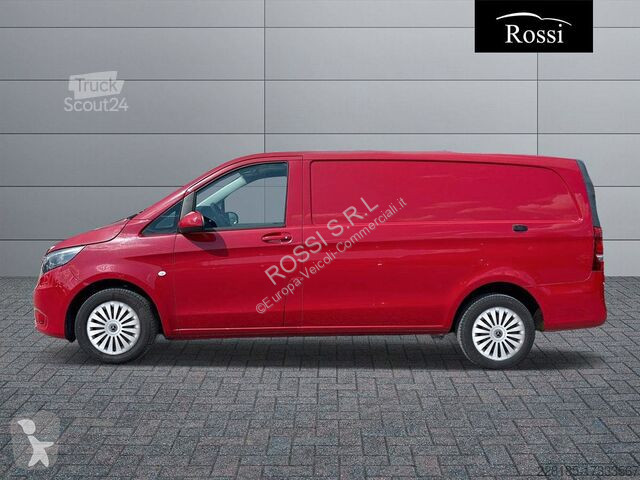 Véhicule utilitaire Mercedes NUOVO VITO 110 F LONG