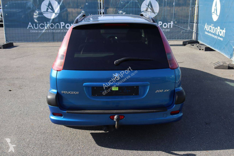 Véhicule utilitaire Peugeot