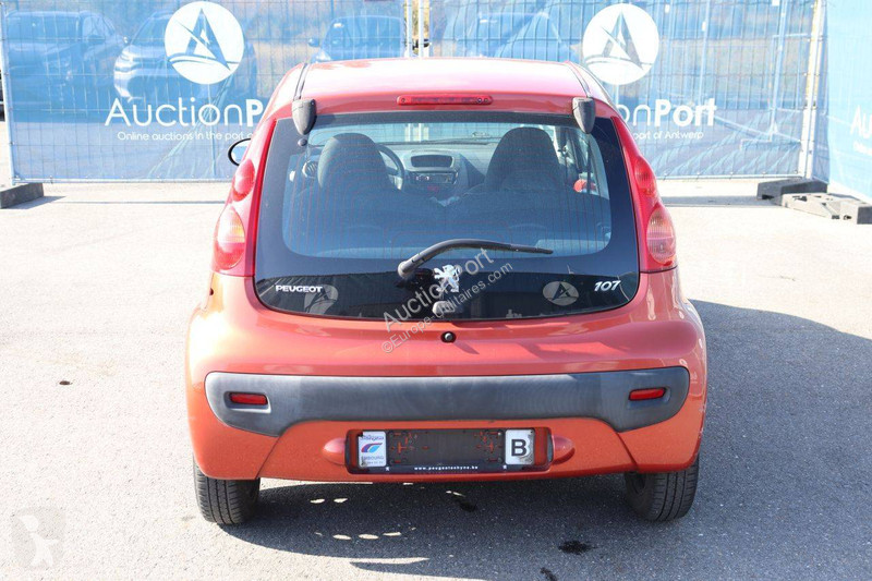 Véhicule utilitaire Peugeot