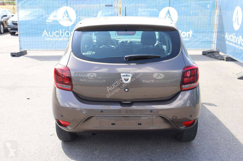 Véhicule utilitaire Dacia