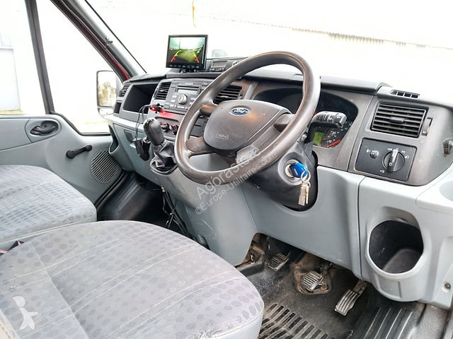 Véhicule utilitaire Ford