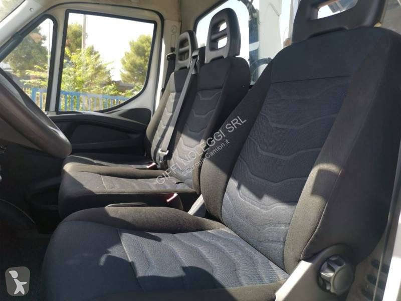Véhicule utilitaire Iveco
