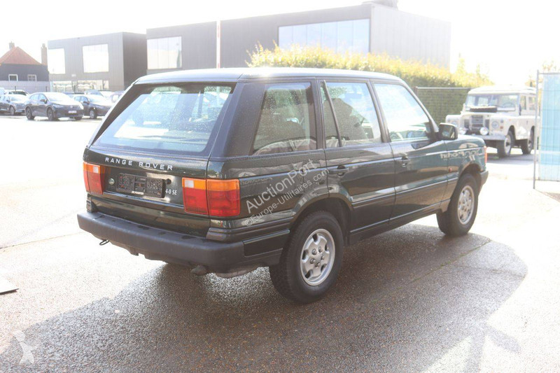 Véhicule utilitaire Land Rover