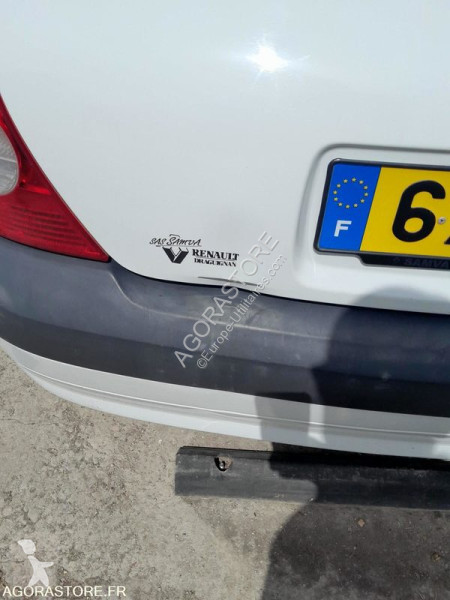 Véhicule utilitaire Renault CLIO