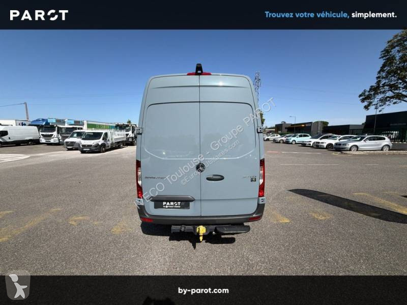 Véhicule utilitaire Mercedes