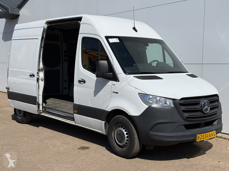 Véhicule utilitaire Mercedes 312 55kWh L2H2...